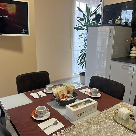 Casa Hanna2 Intra Kültér fotó